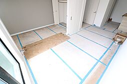 イリスコート香里園III 3階1LDKのリビング/ダイニング