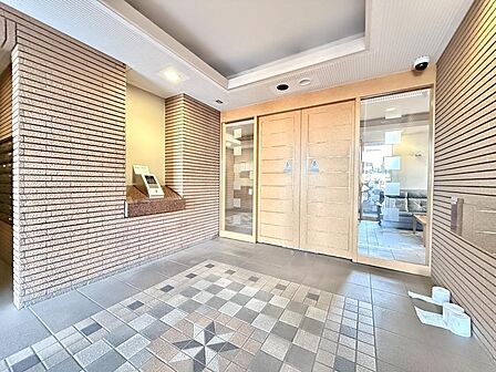 オートロック完備