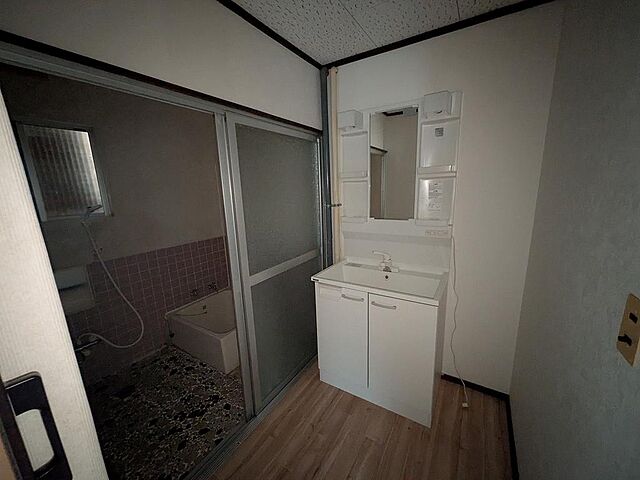 洗面 富山市金代