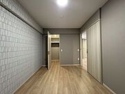 室内はリフォーム済み。