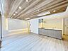 室内：専有面積は約91m2と広々！