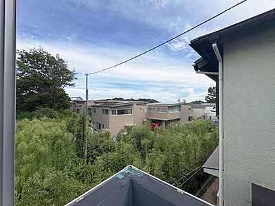外観:バルコニーからは開放的な景色 外観:バルコニーからは開放的な景色
