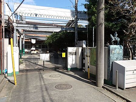 ふじの実保育園 800m