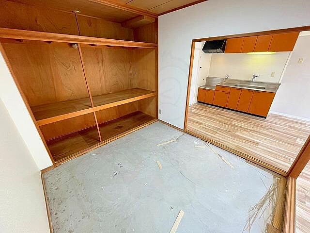 寝室