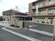 横浜市立早渕中学校まで約1000ｍ