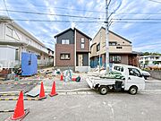 閑静な住宅地の立地の為、気持ちよく過ごすことが出来そうです！やさしい陽とやわらかな風が生活を彩ります　ゆとりがあり、心地よく落ち着いて過ごせる日常は次世代にもつなげていきたい大切な資産です！