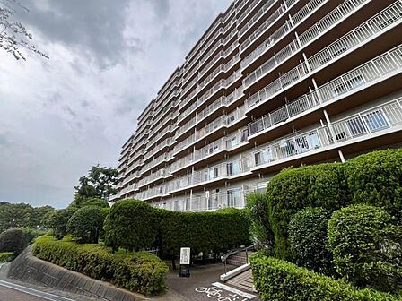自慢したくなるマイホーム!流行に左右されない上質な佇まい!! 満たされる時間をじっくり堪能できそうです 洗練されたものにふれることでもっともっと『おうちじかん』が充実したものになるでしょう!