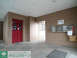 7 / 11
