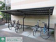 屋根付き駐輪場