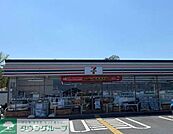 セブンイレブン加須北小浜店 徒歩9分。 700m