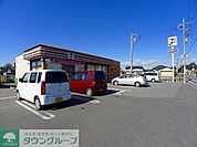 セブンイレブン館林高根町店 徒歩4分。 290m