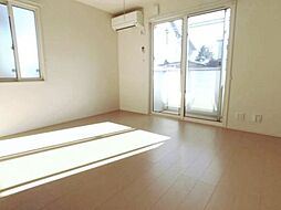 ベルテ 101 1階ワンルームのリビング/ダイニング