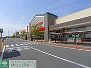 ベイシアおおたモール店 徒歩11分。 810m