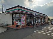 セブンイレブン前橋富士見原之郷店 徒歩5分。 400m