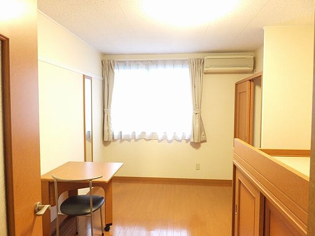 寝室