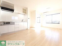 クリスタル・II 2階1LDKのリビング/ダイニング