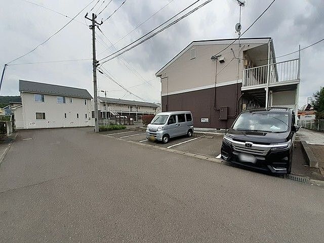 5 / 8