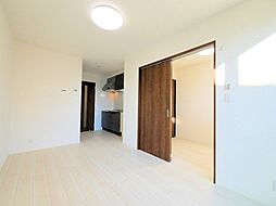 ディアコートII　B 101 1階1LDKのリビング/ダイニング