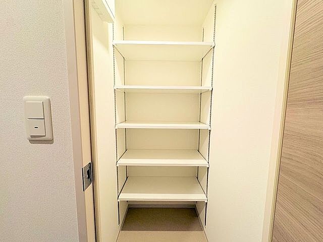 収納