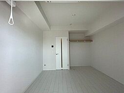 Brighton East 902 9階1Kのリビング/ダイニング