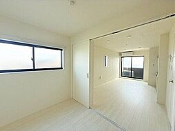 ハーモニーテラス福住町IV(福住町(7)B) 102 1階1LDKのリビング/ダイニング