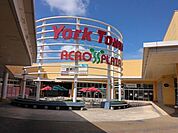ヨークベニマル市名坂店 徒歩17分。 1360m