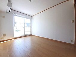 アヴァンティ 102 1階2Kのリビング/ダイニング