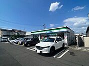 ファミリーマート太白中田店 徒歩5分。 400m