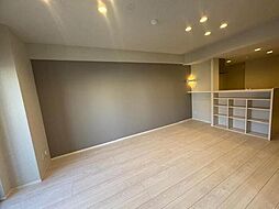 BULL house 601 6階2LDKのリビング/ダイニング