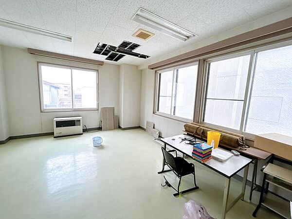 室内
