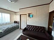 【洋室4】広さは約8.5帖。