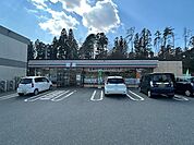 セブンイレブン気仙沼松崎店 徒歩11分。 870m