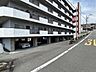 駐車場：【駐車場】