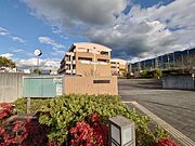 【周辺環境/中学校】四国中央市立三島東中学校まで1300ｍ（徒歩17分）
