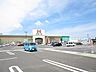 周辺：ハローズ六条店 徒歩22分。 1700m