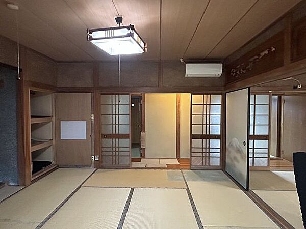 室内