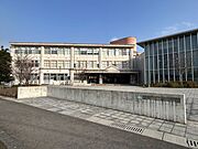 【周辺環境/小中学校】国東市立志成学園小・中学校 まで1800m（徒歩23分）