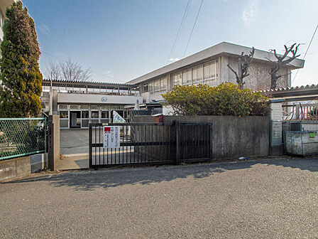 清瀬市立清瀬第二中学校 1685m 徒歩22分