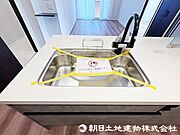 【キッチン】お手入れがしやすく、いつでも清潔感を保てるシンクです