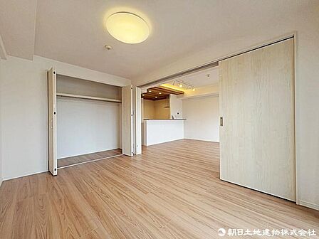 通風・採光を考慮した快適な住まいです。