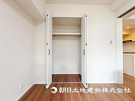 部屋ごとに設けた収納は住みやすさへのこだわり