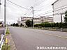 外観：前面道路