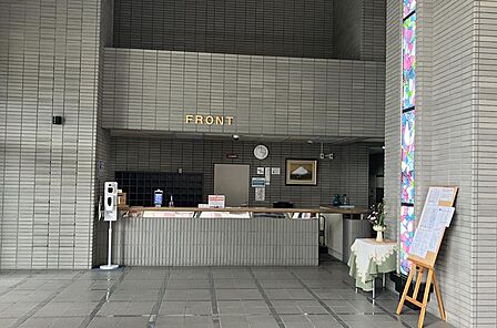 フロント受付