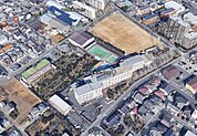 浜松市立葵西小学校（771m）
