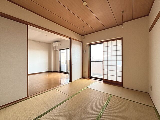 寝室