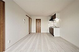 GAZZELE STYLE 西住之江 ワンルームのリビング/ダイニング