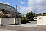 高知市立城東中学校（900m）