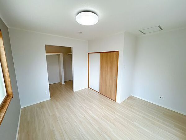 洋室を拡大表示