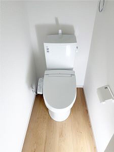 トイレを拡大表示