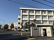 都立保谷高等学校 840m